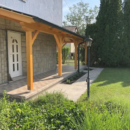 Villa Seregely Haz Balatonfenyves