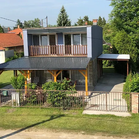 Villa Seregely Haz